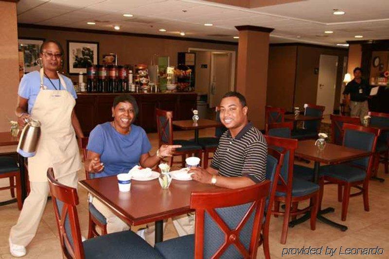 Hampton Inn Raleigh Cary Εστιατόριο φωτογραφία